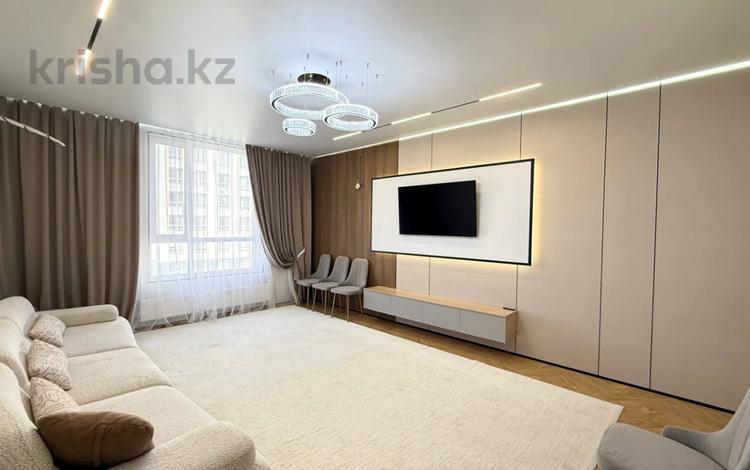 4-комнатная квартира · 117 м² · 5/9 этаж, Жубан Молдагалиев 3 — ДИЗАЙНЕРСКИЙ ,ДОРОГОЙ РЕМОНТ за ~ 80 млн ₸ в Астане, Нура р-н — фото 39