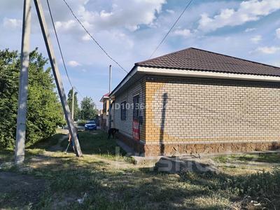 Отдельный дом · 3 комнаты · 85 м² · 7.5 сот., Чимкентская — Чимкентская за 32 млн ₸ в Семее, Красный Кордон