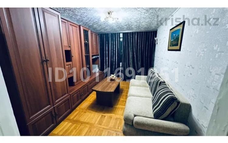 2-комнатная квартира · 48 м² · 5/5 этаж, Майкудук, 13й микрорайон 36 за 12 млн ₸ в Караганде, Алихана Бокейханова р-н — фото 14
