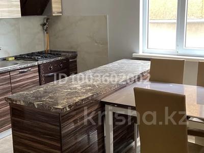 Аренда квартир в Алматы: 2-комнатная квартира · 98 м² · 2/3 этаж, Жангельдина за 250 000 〒 2-комнатная квартира · 98 м² · 2/3 этаж, Жангельдина за 250 000 〒 в Алматы, Жетысуский р-н