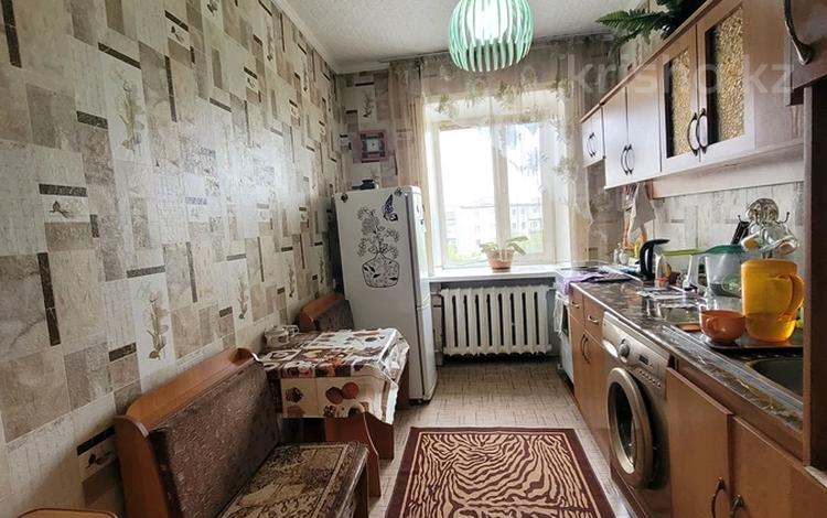 2-комнатная квартира, 53 м², 5/5 этаж, Гагарина за 15.8 млн 〒 в Семее — фото 2