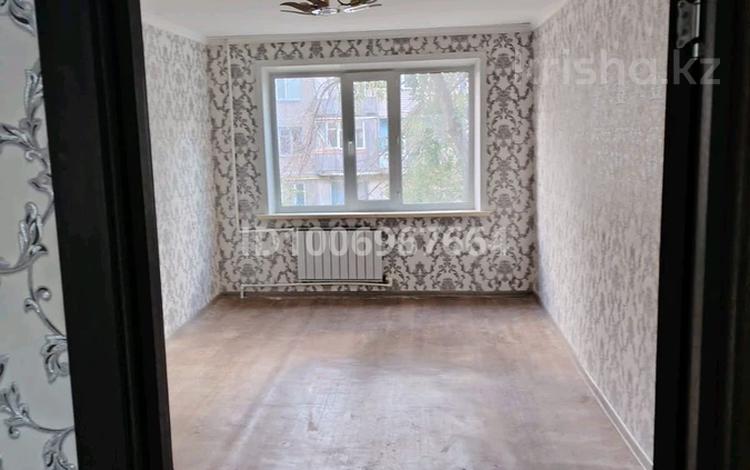 2-бөлмелі пәтер · 47 м² · 2/5 қабат, Мичурина 7а — Поликлиника, садик Капуста магазин Рубин ,Еда,9-мектеп, бағасы: 6.4 млн ₸ в Шахтинске — фото 2
