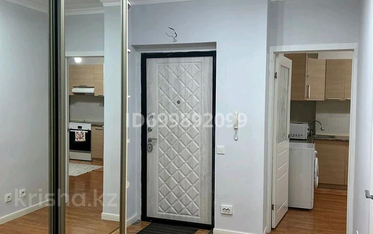 2-комнатная квартира · 65 м² · 12/12 этаж, Сыганак 54/1 — Сыганак-Сауран за 3 000 ₸ в Астане, Есильский р-н — фото 2
