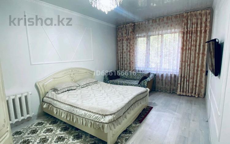1-комнатная квартира · 40 м² · 3/5 этаж, Казбек би — Абая за 10 000 ₸ в Таразе — фото 6
