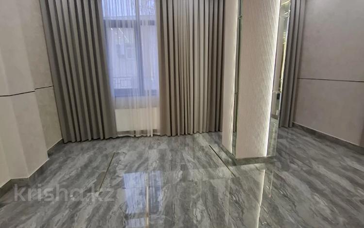 3-бөлмелі пәтер · 115 м² · 5/6 қабат, Торекулова, бағасы: 64 млн ₸ в Шымкенте, Туран р-н — фото 2