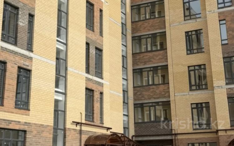 2-комнатная квартира · 75 м² · 4/5 этаж, Мкр. Алтын орда 13 за 22.5 млн ₸ в Актобе — фото 2