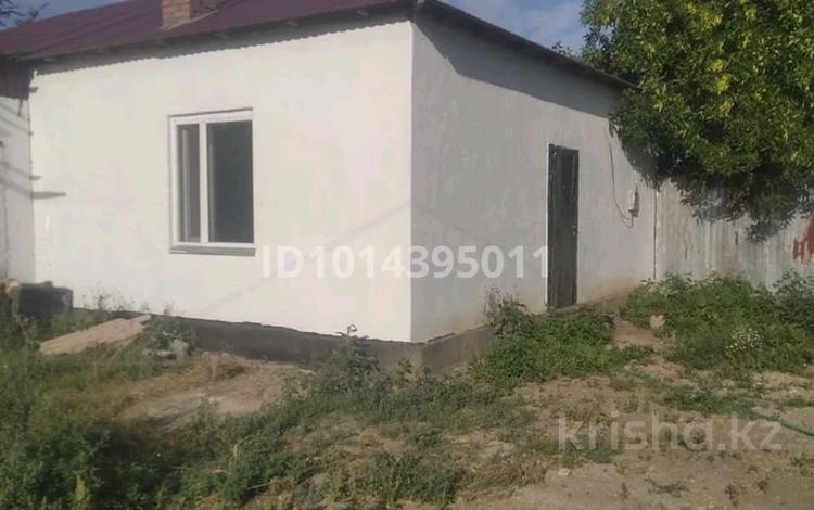 Жеке үй · 3 бөлме · 140 м² · 10 жүзд., Женис 2б — Сзади болошак, бағасы: 18 млн ₸ в Есиль — фото 3