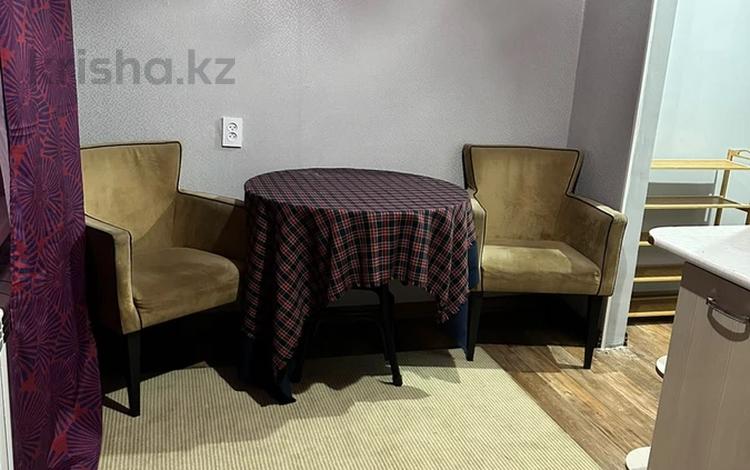 1-бөлмелі пәтер · 38 м² · 5/5 қабат, Ғарышкер ш/а, бағасы: 120 000 ₸ в Талдыкоргане, мкр Гарышкер — фото 2