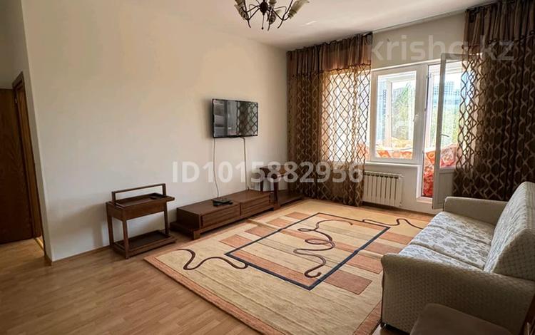 2-комнатная квартира · 88 м² · 3/7 этаж, Кабанбай батыра 34/1 — ТРЦ "Азия Парк" и напротив мечети Әл Фараби за 350 000 ₸ в Астане, Есильский р-н — фото 2