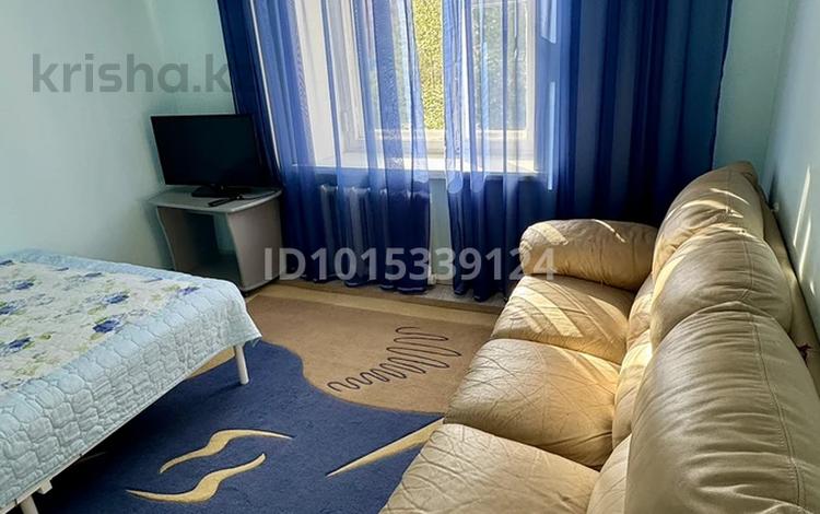 2-комнатная квартира · 60 м² · 3/5 этаж, Шаяхметова 110 110 — Дом где лаборатория Смолина, возле роддома за 220 000 ₸ в Костанае — фото 2