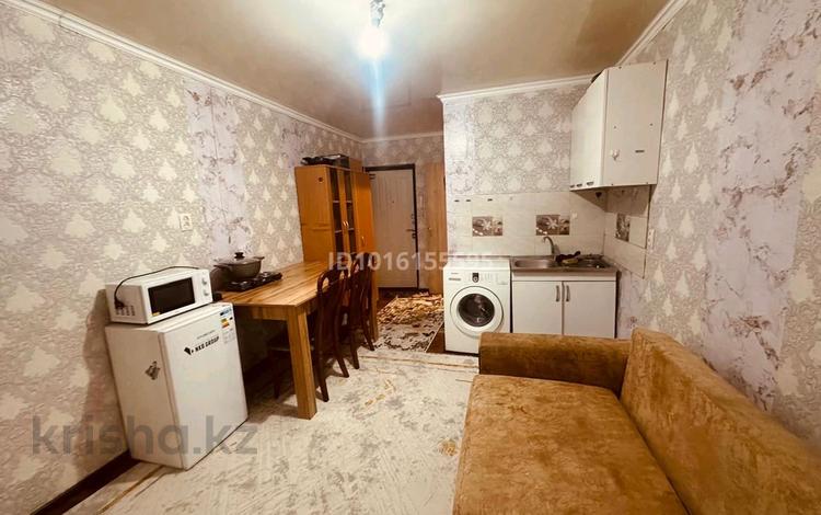 1-комнатная квартира · 18 м² · 1/4 этаж, мкр №5 21 — Остановка Метро Масква за 180 000 ₸ в Алматы, Ауэзовский р-н — фото 2