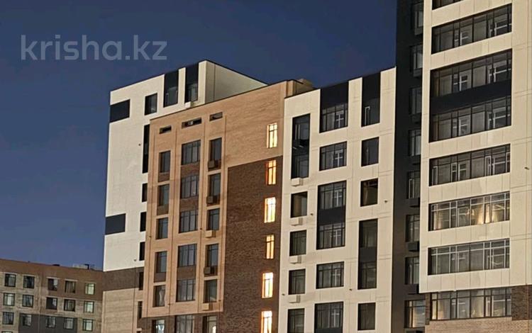 3-бөлмелі пәтер · 92.5 м² · 3/12 қабат, Улы Дала 40, бағасы: 53 млн ₸ в Астане, Нура р-н — фото 2