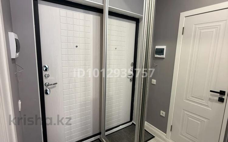 1-бөлмелі пәтер · 23 м² · 4/9 қабат, Е-810 2/21 — Мост Улы дала и набережка, бағасы: 190 000 ₸ в Астане, Есильский р-н — фото 2