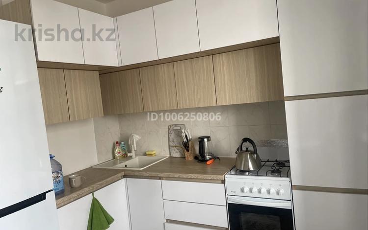 3-комнатная квартира · 70 м² · 6/9 этаж, Айталиева 14 — 31 школа за 27.5 млн ₸ в Уральске — фото 2