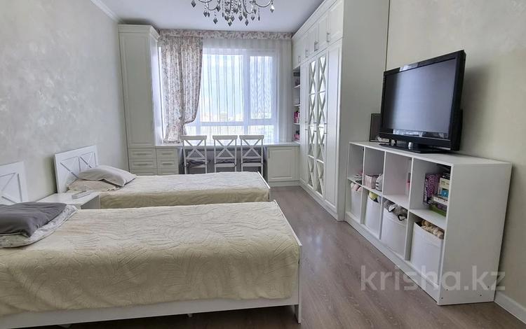 4-комнатная квартира · 114 м² · 16/17 этаж, Бектурова 4/6 — Туран/ Керей Жанибек за 67.9 млн ₸ в Астане, Нура р-н — фото 8