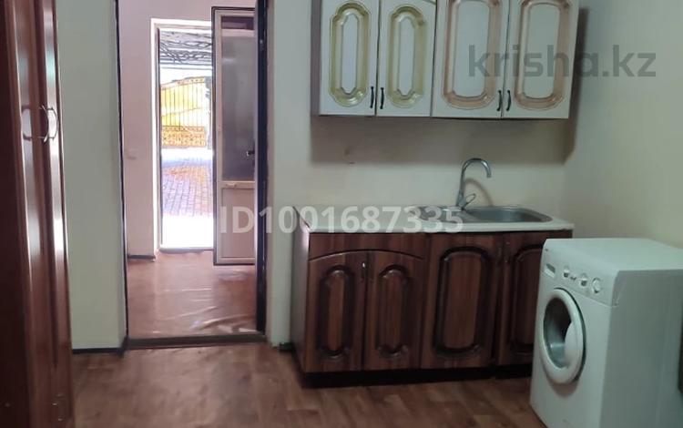 Отдельный дом · 2 комнаты · 70 м², мкр Улжан-1 за 300 000 ₸ в Алматы, Алатауский р-н — фото 2
