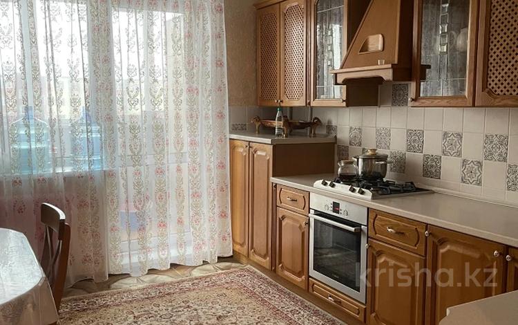 3-комнатная квартира · 97 м² · 3/5 этаж, Валиханова 48 за 50 млн ₸ в Петропавловске — фото 2