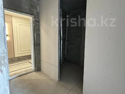 3-бөлмелі пәтер · 130.3 м² · 2/3 қабат, Кенесары хана — БЕЗ КОМИССИИ, бағасы: ~ 140.2 млн ₸ в Алматы