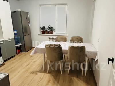 2-бөлмелі пәтер · 70.1 м² · 4/5 қабат, Нұрсая ш/а., бағасы: 23.7 млн ₸ в Атырау, мкр Нурсая