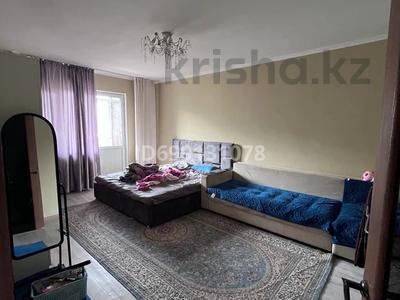 1-комнатная квартира · 53 м² · 6/10 этаж, мкр Акбулак 7 — Ташкентская - Яссауи, за гипермаркетом «Small» за 32 млн 〒 в Алматы, Алатауский р-н