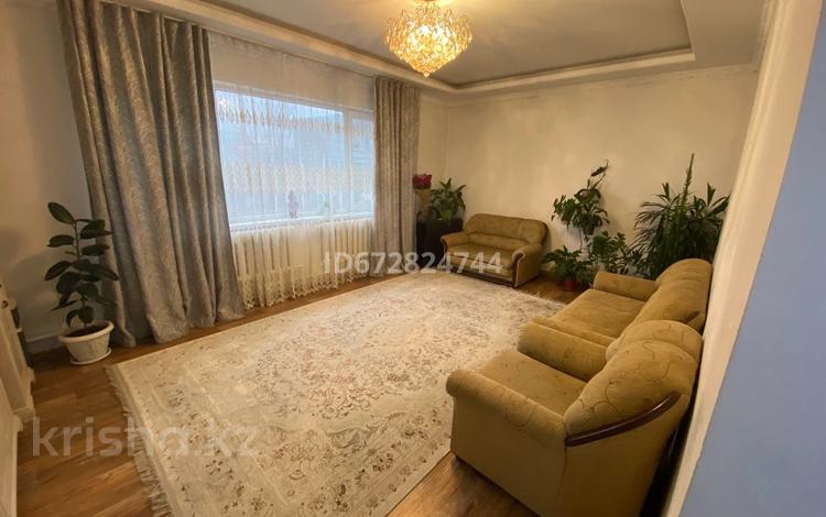 Отдельный дом • 4 комнаты • 100 м² • 8.4 сот., Суюнбая за 36.9 млн 〒 в Талгаре — фото 8