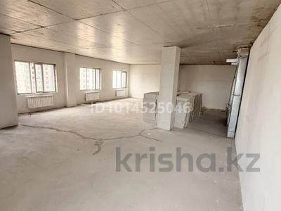 4-комнатная квартира · 100 м² · 13/17 этаж, мкр Новый Город, 139-й учетный квартал ст2 за 50 млн ₸ в Караганде, Казыбек би р-н