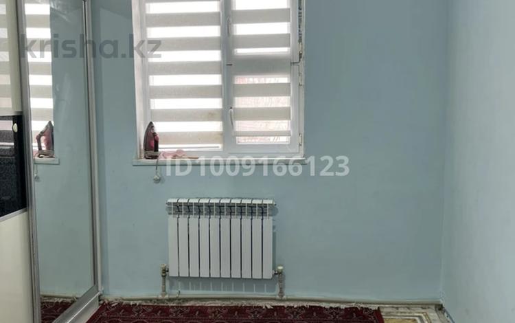 Отдельный дом · 2 комнаты · 80 м² · 6 сот., Алау 10кварталл 59 — На против 17 школы за 14 млн 〒 в Баскудуке — фото 3