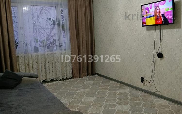 3-комнатная квартира · 70 м² · 3/5 этаж, мкр Кунаева — Возле 28 школы за 26 млн 〒 в Уральске — фото 2