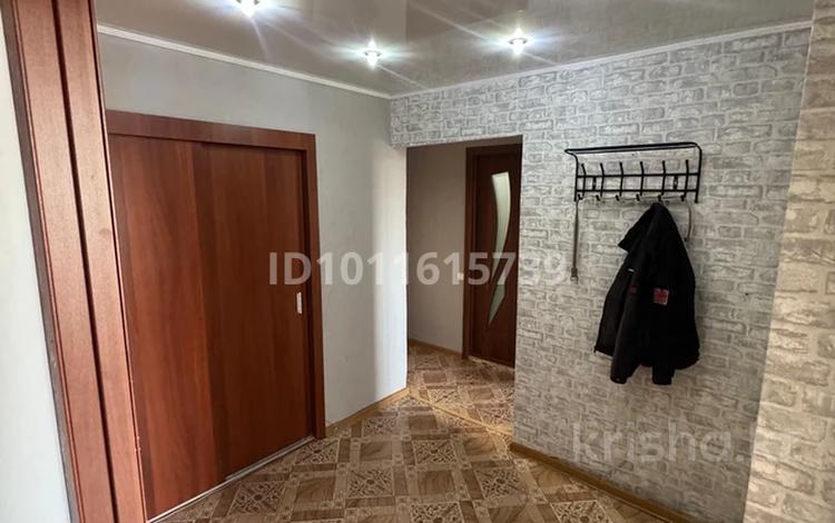 3-бөлмелі пәтер · 63 м² · 6/9 қабат, Микрорайон 5 19, бағасы: 15 млн ₸ в Лисаковске — фото 4