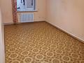 Жеке үй · 3 бөлме · 106.3 м² · 7.5 жүзд., мкр СМП 163, Имашева 2 — Продается дом общая площадь 106.2, кв.м, земельный участок 7.5 соток, во дворе дома имеется место для постройки нового дома, есть огород, гараж, два сарая из ракушняка, дом строили для железнодорожников ракуш, снаружи силикат, потолок жб плиты, все в шаговой доступности конечная остановка 21, рынок Дина, хоз торг, жд.вокзал, маршрут 8 и 15, мечеть Бейбарыс, школа 23, садик Куншуак., бағасы: 13 млн ₸ в Атырау — фото 6
