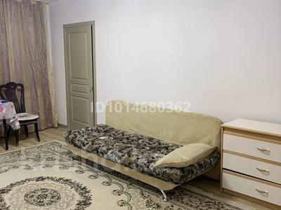 2-бөлмелі пәтер · 45 м² · 1/4 қабат, Республика 40, бағасы: 150 000 ₸ в Шымкенте, Туран р-н