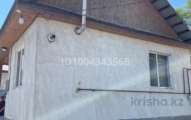 Отдельный дом · 2 комнаты · 100 м² · 8 сот., Табачная — Школы и амбулаторий за 25 млн ₸ в  — фото 2