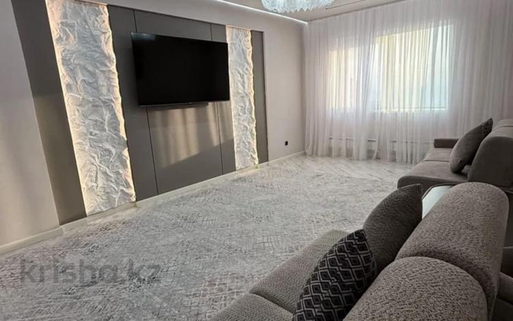 2-комнатная квартира · 70 м² · 12 этаж, 15-й мкр 69 за 350 000 ₸ в Актау — фото 2
