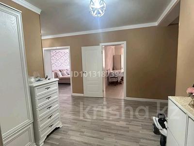 3-бөлмелі пәтер · 110 м² · 4/5 қабат, мкр. Алтын орда, проспект Тауелсиздик 12/2 — Тауелсиздик, бағасы: 43 млн ₸ в Актобе