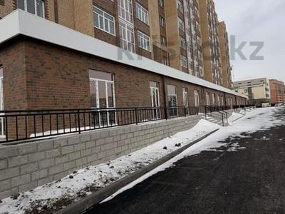 2-бөлмелі пәтер · 72 м² · 5/9 қабат, Алтын орда ш/а., бағасы: 31 млн ₸ в Актобе, мкр. Алтын орда