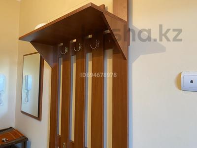 1-бөлмелі пәтер · 36 м² · 8/9 қабат, 4 Мкр 33, бағасы: 100 000 ₸ в Аксае