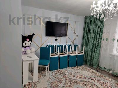 3-комнатная квартира, 79 м², 3/5 этаж, Азербаева 14/1 за 35 млн 〒 в Астане, Алматы р-н