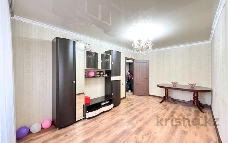 2-комнатная квартира, 53 м², 1/4 этаж, Жансугурова за 18 млн 〒 в Талдыкоргане — фото 2