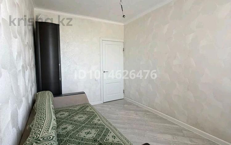 3-бөлмелі пәтер · 75 м² · 4/5 қабат, 30-шағынаудан, Мкр Юго-Восток, 30й микрорайон 19/4, бағасы: 300 000 ₸ в Караганде, Казыбек би р-н — фото 2