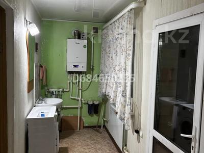 Отдельный дом · 1 комната · 70 м² · 10 сот., мкр 12, Макатаева 32 — Богенбай батыра-Макатаева за 120 000 ₸ в Актобе