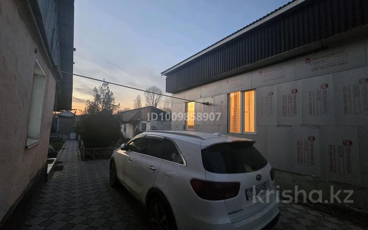 Отдельный дом · 2 комнаты · 45 м², мкр Шанырак-1, Майры 11 за 150 000 ₸ в Алматы, Алатауский р-н — фото 2