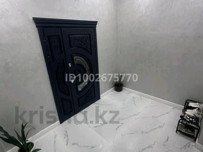 Отдельный дом · 7 комнат · 356 м² · 8 сот., мкр Зарослый, 1 93 за 60 млн 〒 в Атырау