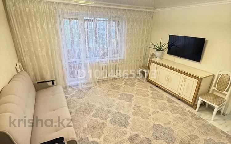 3-комнатная квартира · 63.3 м² · 5/10 этаж, мкр Юго-Восток, 28й микрорайон — Напротив Береке ресторан за 32 млн ₸ в Караганде, Казыбек би р-н — фото 2