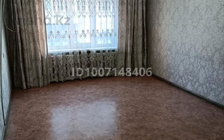 2-комнатная квартира · 54 м² · 5/5 этаж, мкр Мамыр-7 — По Момыш улы, не доезжая Шаляпина за 38 млн 〒 в Алматы, Ауэзовский р-н — фото 2