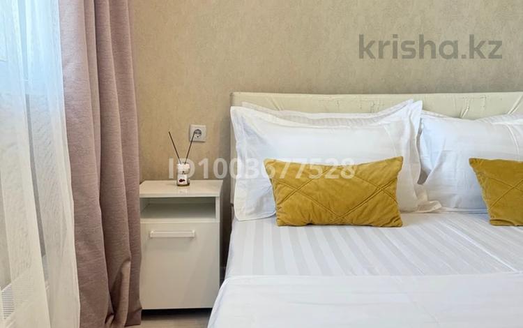2-комнатная квартира · 52 м² · 11/12 этаж, Тажибаевой 157 к1 за 2 500 ₸ в Алматы, Бостандыкский р-н — фото 2