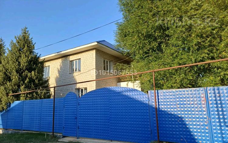 Отдельный дом · 5 комнат · 247 м² · 10 сот., Ул.Ауэзова 8 за 55 млн ₸ в Алматинской обл., Талгарский р-н — фото 2