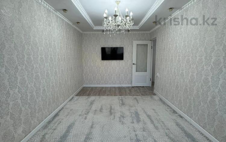 2-комнатная квартира · 56.2 м² · 5/5 этаж, мкр 11 за 17 млн ₸ в Актобе — фото 2