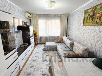 3-комнатная квартира · 60 м² · 1/5 этаж, 5мкр за 18 млн 〒 в Талдыкоргане, мкр Самал