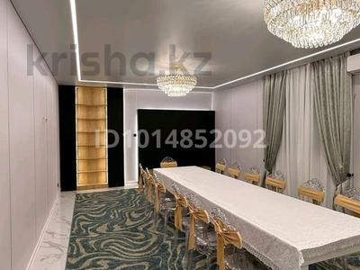 Дом · 4 комнаты · 400 м², Аркайым 5 — Пересечение Б.Момышулы/Толебаева за 200 000 ₸ в Астане, Алматы р-н