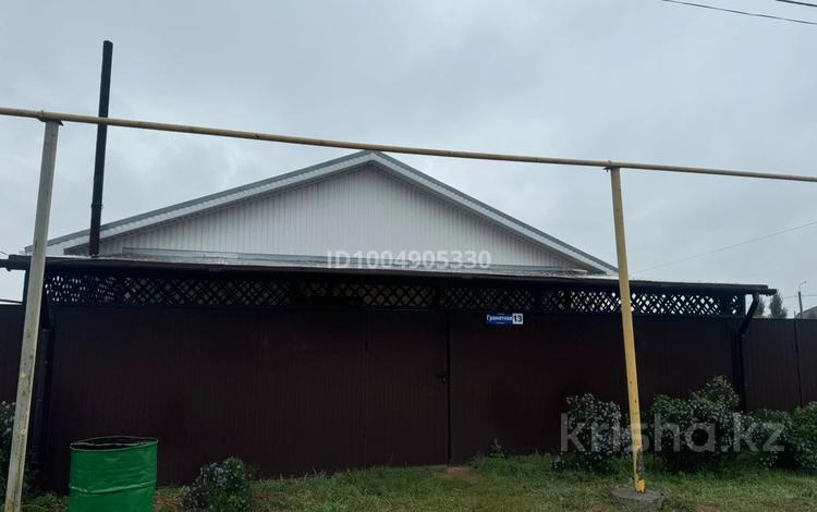 Отдельный дом · 5 комнат · 135 м² · 10 сот., Гранитная 13 за 40 млн 〒 в Рудном — фото 2